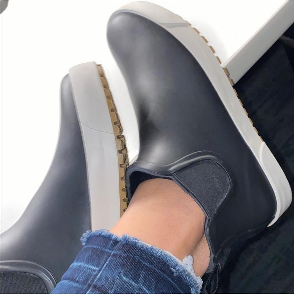 Universal thread black rain boots new - Picture 4 of 7